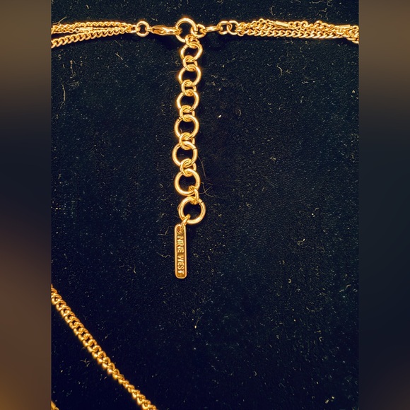 Nine West Gold Triple Layered Necklace with Cheetah Animal Print pendant - Picture 2 of 3